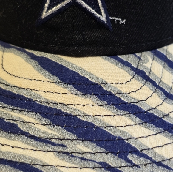 Vintage Dallas Cowboys Hat Cap Snap Back Mens One Size Multi NFL Football Zubaz - Picture 10 of 13